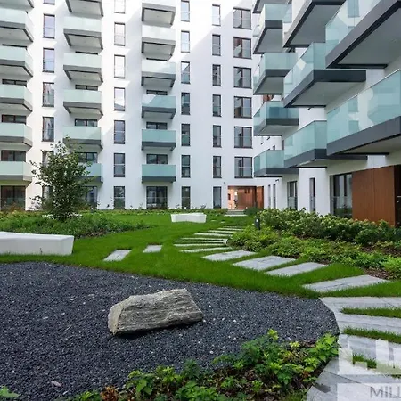 Millennium Port Gold 아파트 *